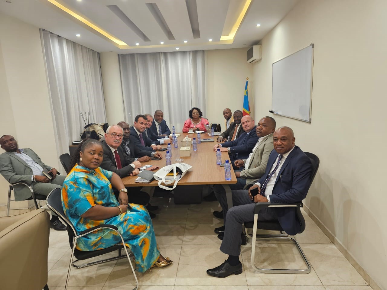 Réunion avec partenaires internationaux